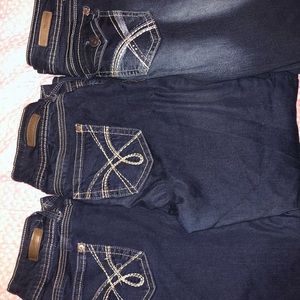 3 pair wallflower jeans